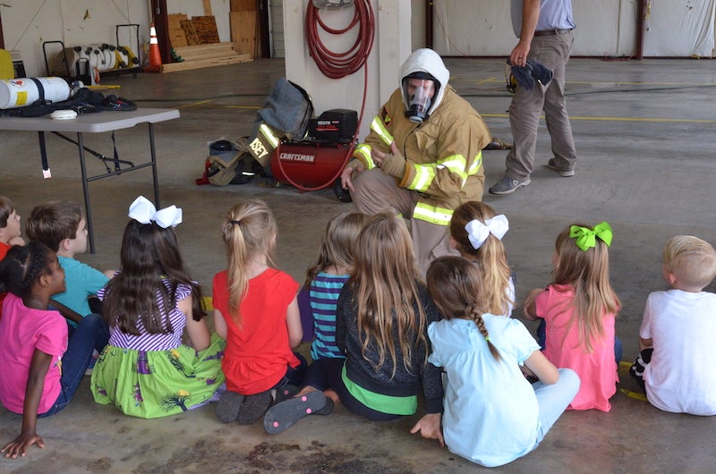 IHS students visit fire station - The Clanton Advertiser | The Clanton