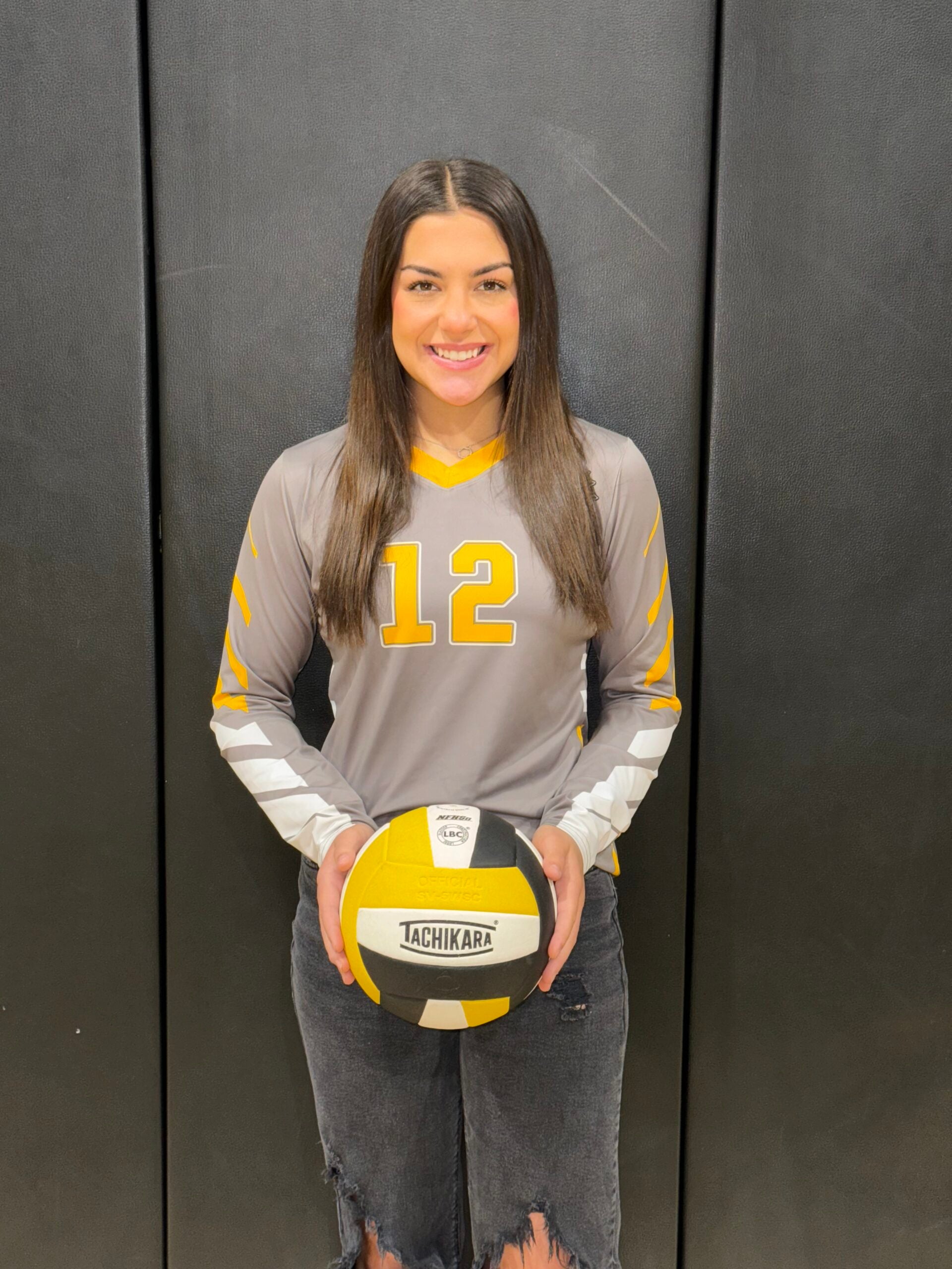 ClantonAdvertiser.com - Fjeldstad’s versatility earns volleyball POTY honors - The Clanton Advertiser image